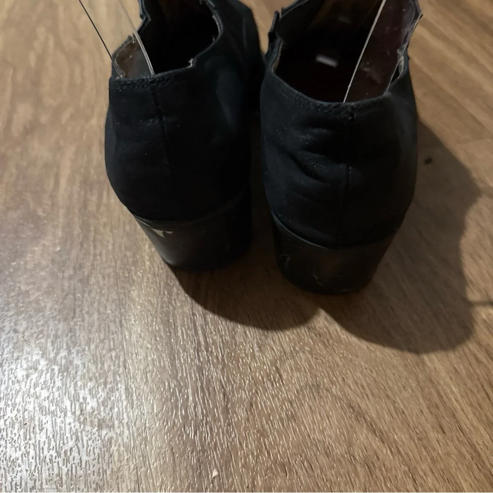 White Mountain Black Carroll Shooties Women's 9.5‎ M Ankle Boots